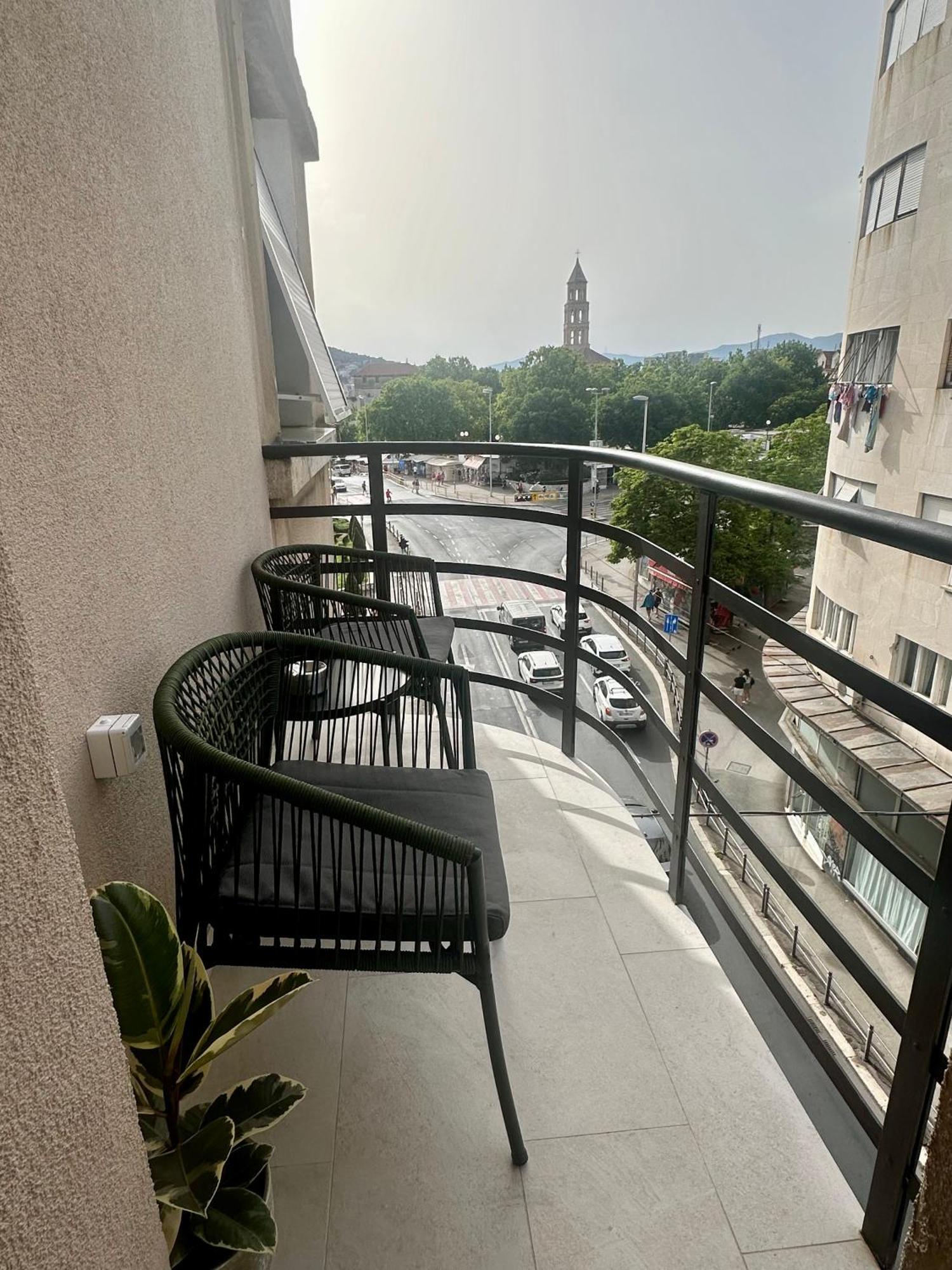 Mariani Luxury Rooms In Center Split Exterior foto