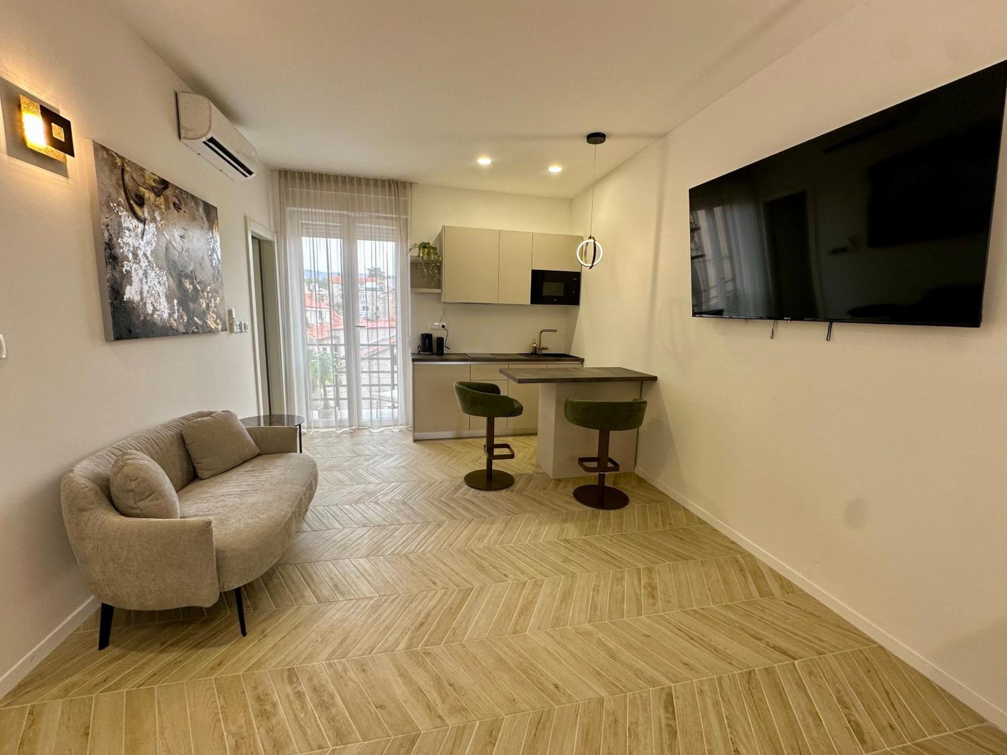 Mariani Luxury Rooms In Center Split Exterior foto